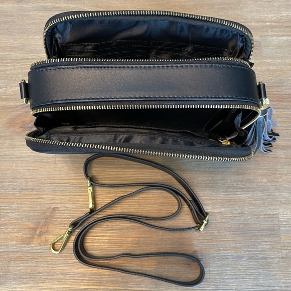 Joy & Iman leather crossbody purse - Picture 5 of 6